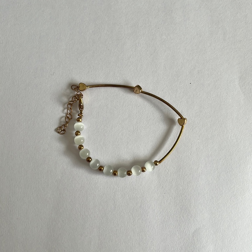 gold with cloudy crystals